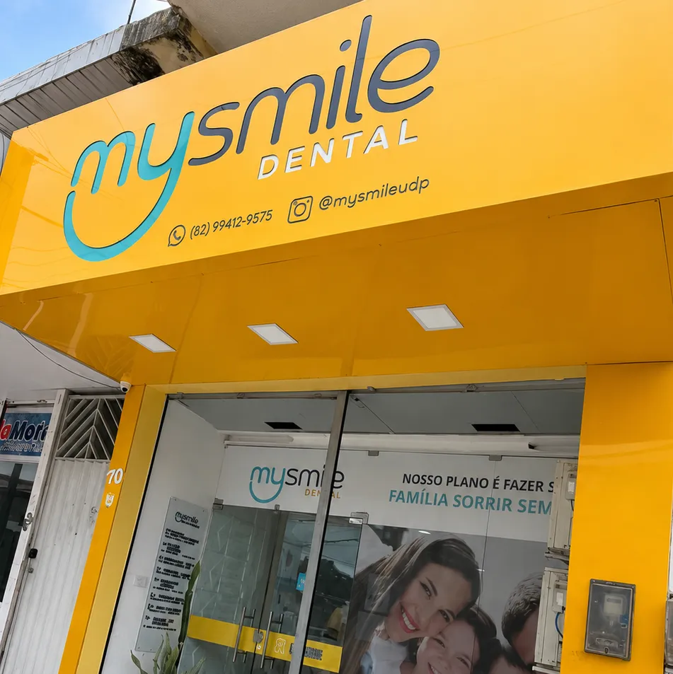 Fachada da clínica MySmile Dental na Av. Dr. Antônio Gomes de Barros, em União dos Palmares, AL